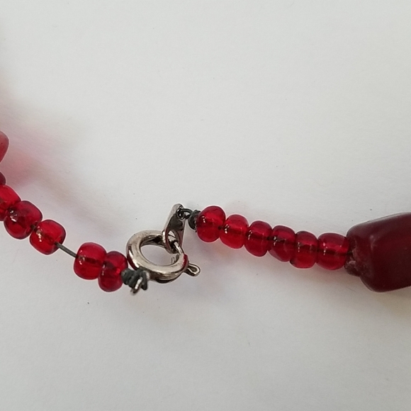 Red Glass Bead Chocker Necklace - Picture 4 of 9